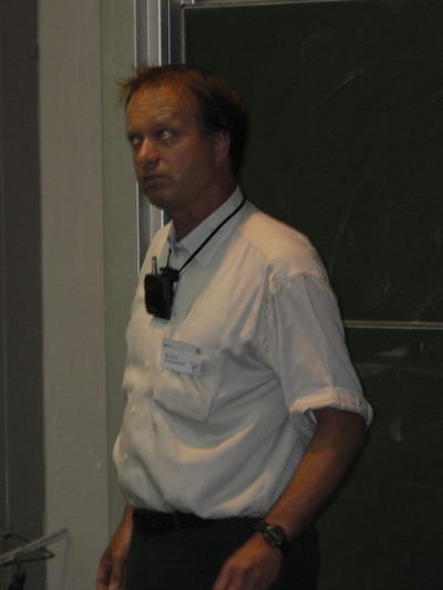p1000912