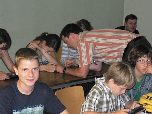 p1000915