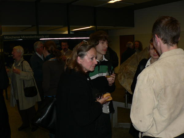 img028